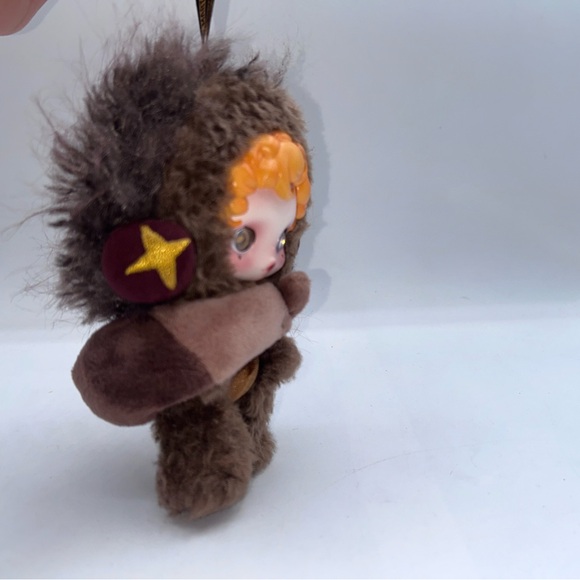 POP MART x Skullpanda You Found Me Series Sneaky Chestnut Doll Pendant - Picture 2 of 8